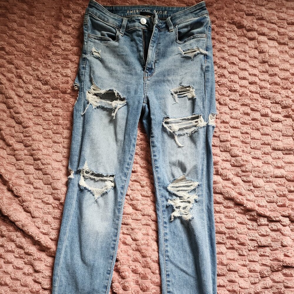 American Eagle Ripped Jeggings Size 6 short